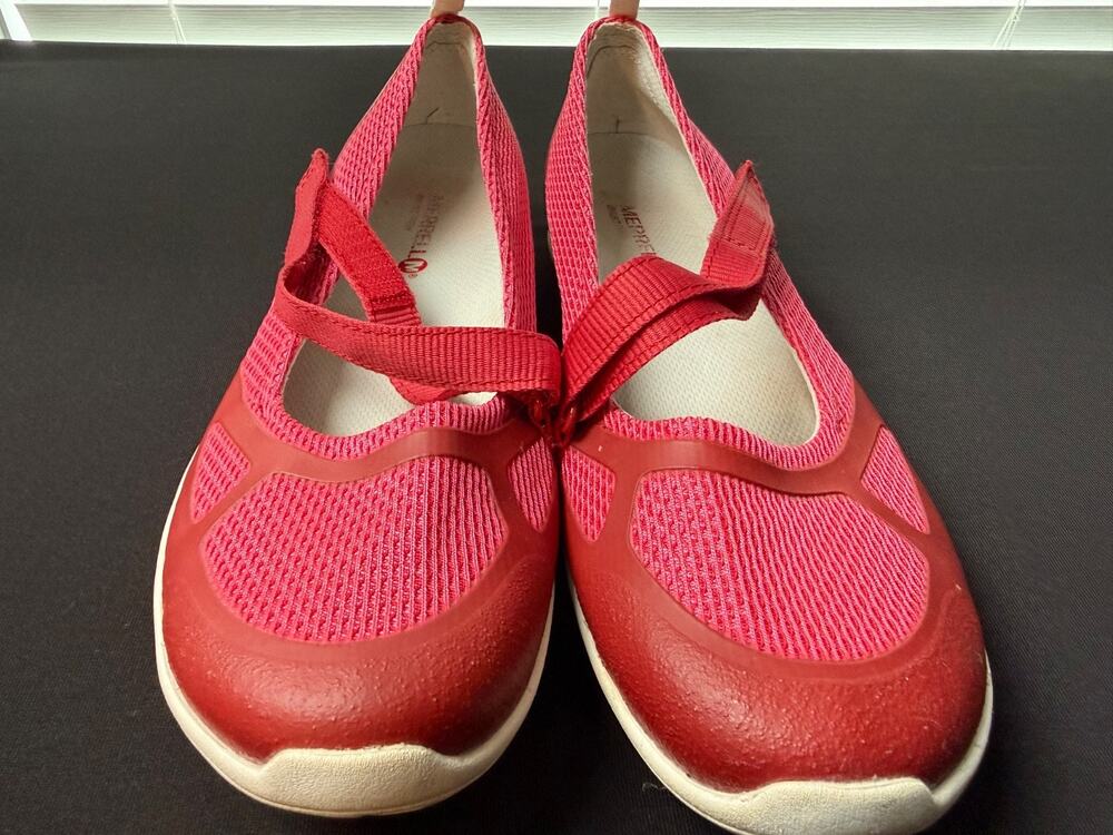 Merrell Barrado Mary Jane Red Mesh Comfort Walking Shoes Women's Size 8
